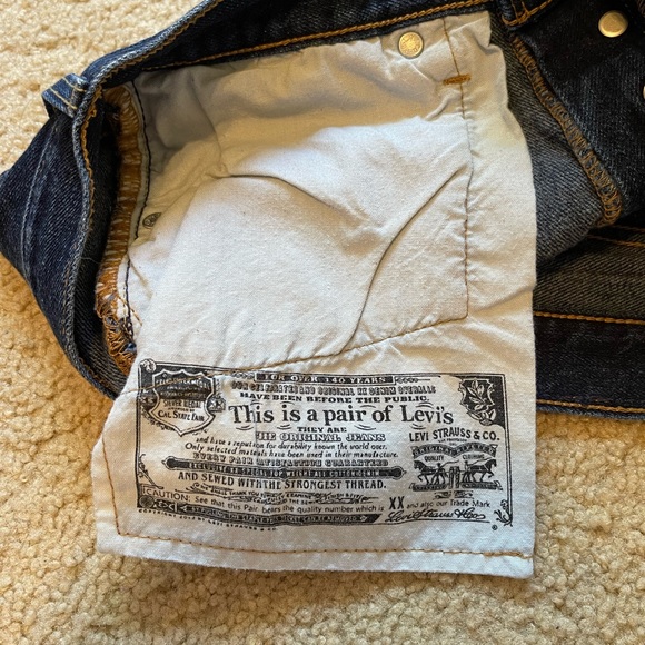 Levi jean shorts - Picture 14 of 15